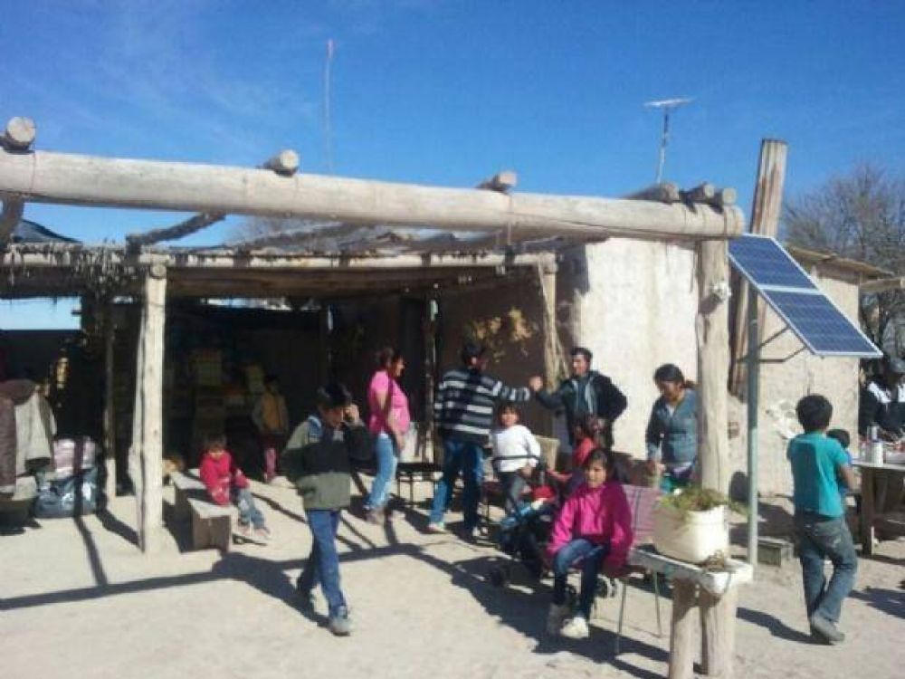 Buscan darle agua potable a los huarpes de Sarmiento