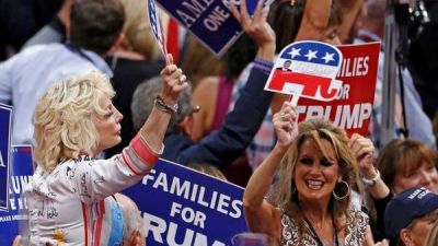 Trump promete ley, orden y una dura pol�tica antiinmigratoria