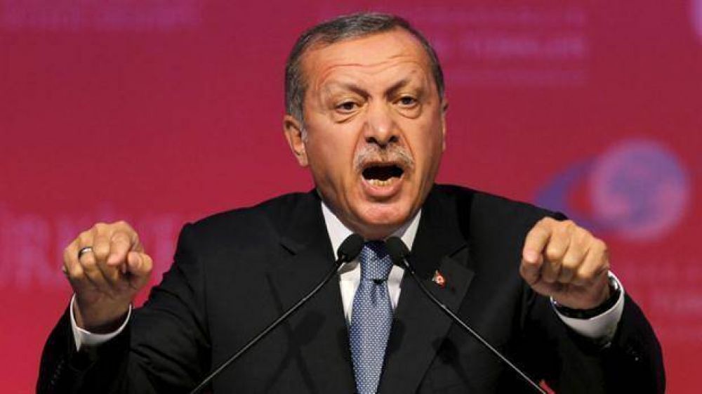 El Parlamento le da superpoderes a Erdogan