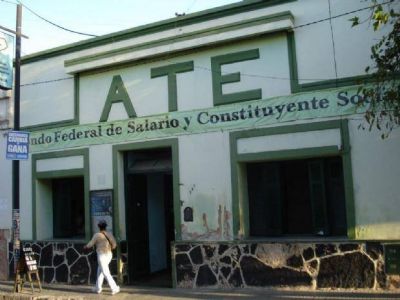 Piden reabrir la discusi�n salarial para la segunda mitad del a�o