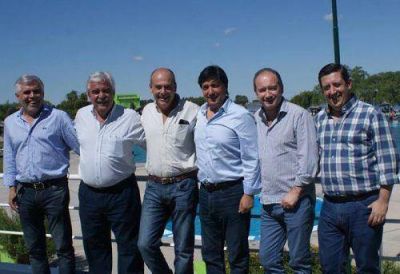 Reuni�n de alcaldes en la sexta