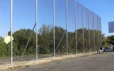 Colocaron vallas antivand�licas en la Autopista Buenos Aires-La Plata