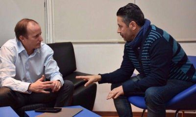 El intendente de Merlo planta a Massa cerca del Grupo Esmeralda