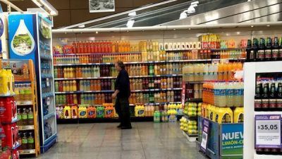 El consumo cay� m�s en el interior durante el primer semestre
