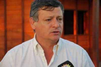 Para el gobernador tiene que darse una reestructuraci�n de bloques del PJ en el Congreso: pidi� charlar con Massa
