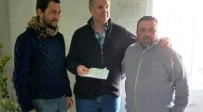 Aporte econ�mico de Lissalde para la escultura identificatoria de Caz�n