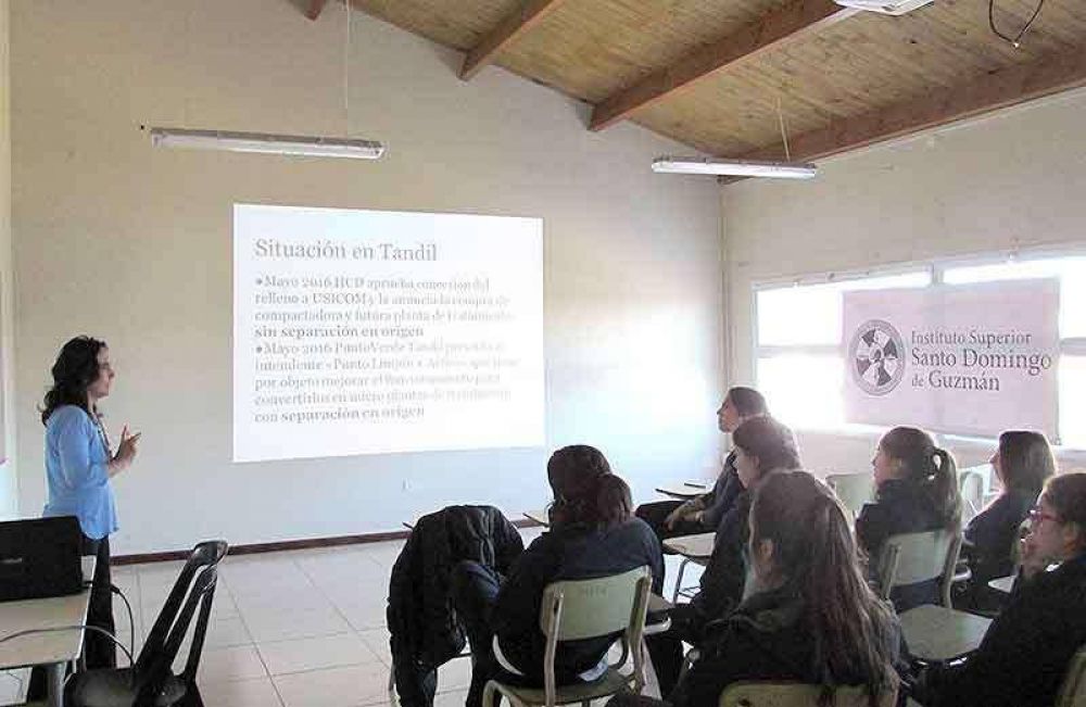 Encuentro en Santo Domingo sobre la situacin medioambiental de Tandil