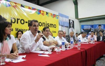 �Se viene el Pro-nismo?: Cambiemos sale a la caza de dirigentes justicialistas