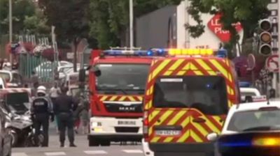 Toma de rehenes en una iglesia de Francia: los secuestradores degollaron al sacerdote y luego fueron abatidos por fuerzas especiales