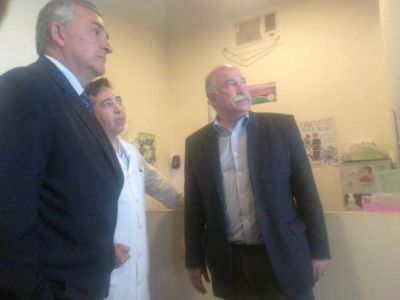 Fortalecimiento integral del sistema de salud en La Esperanza y San Pedro