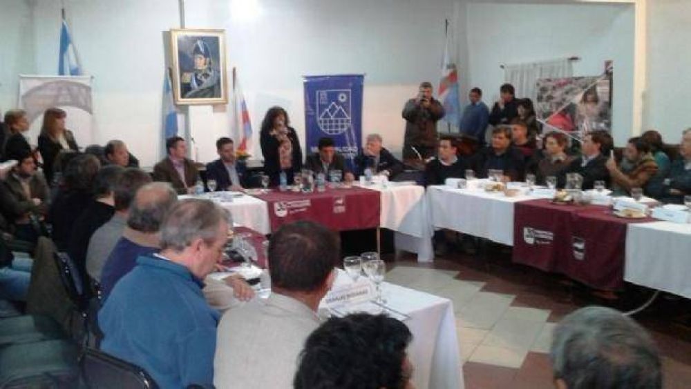 Catamarca y La Rioja integrar�n producciones
