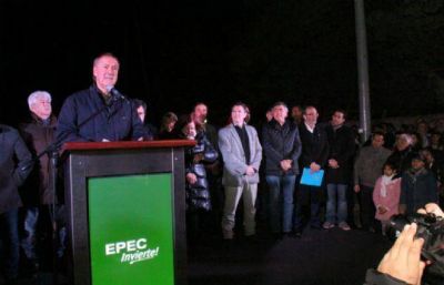 Juan Schiaretti le respondi� a Cossar por el Corredor Seguro