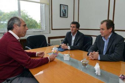 Bordet estar� en Madryn para firmar un acta de reparaci�n con la Naci�n