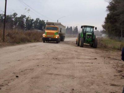 Arreglos y limpieza en diversos barrios de Luj�n