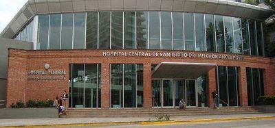 Denuncian que hospitales no atienden a vecinos de otros distritos