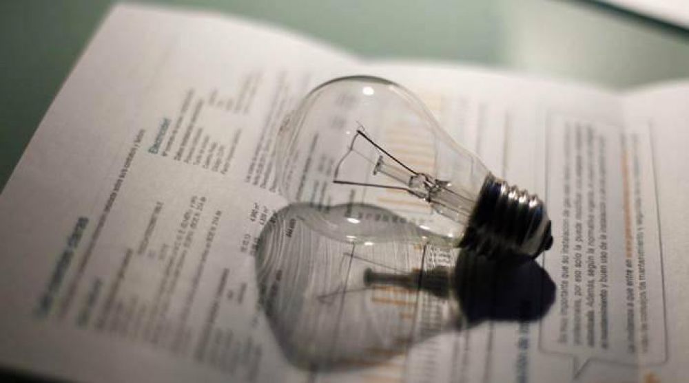 Subas de luz: bahienses piden suspender audiencia p�blica