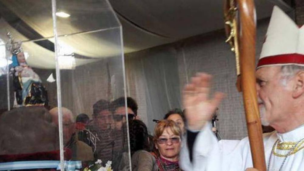 Monse�or Bokalic ofici� en la Fiesta Chica de la Virgen de Sumampa