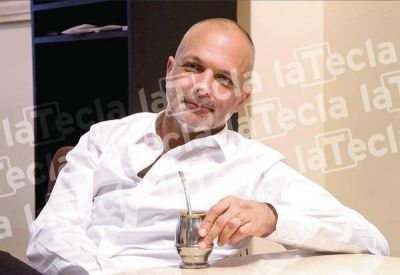 Buzzi contra Das Neves y Miquelarena rompi� el silencio