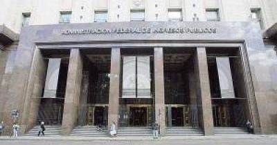 AFIP tomar� como referencia el d�lar a $14,70 para valuar las tenencias de moneda extranjera