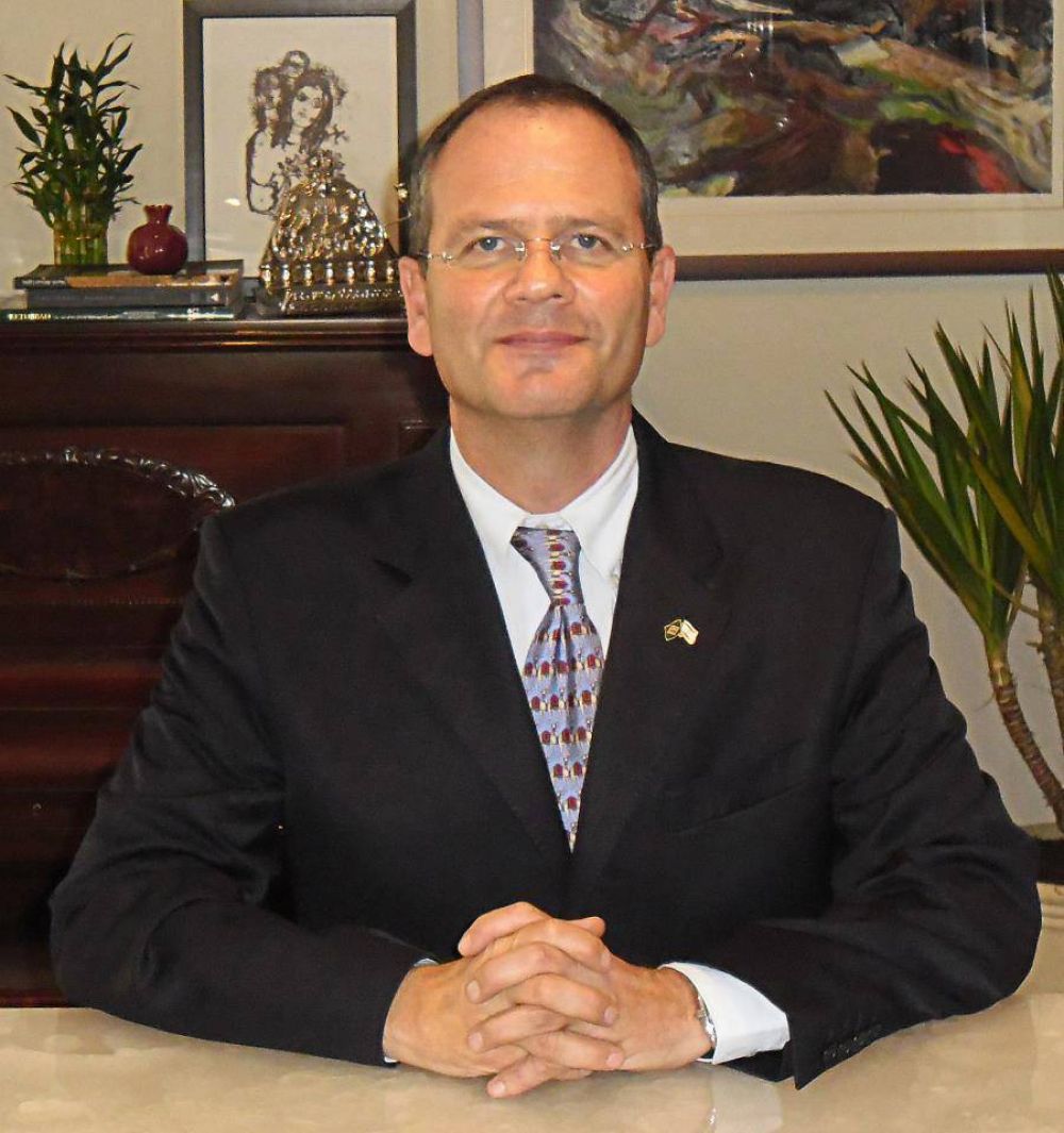 El nuevo embajador israel� en la Argentina es el brasile�o Il�n Sztulman, un experto en diplomacia p�blica