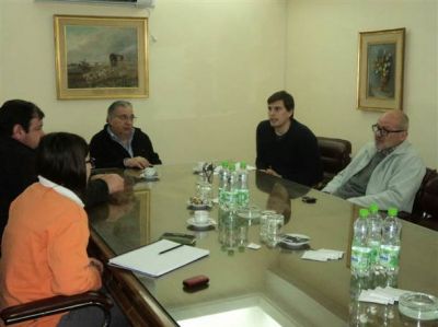 Ambiente se reuni� con representantes de la C�mara Comercial y de supermercados