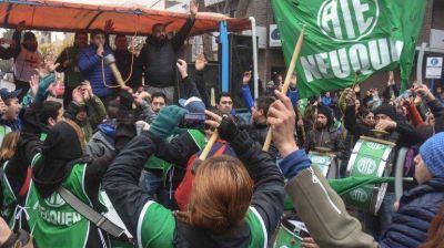 El Gobierno busca frenar el paro con una oferta salarial