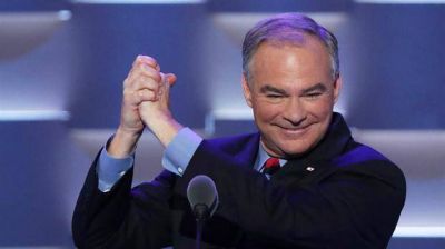 Tim Kaine acept� la nominaci�n dem�crata para integrar la f�rmula presidencial de Hillary Clinton