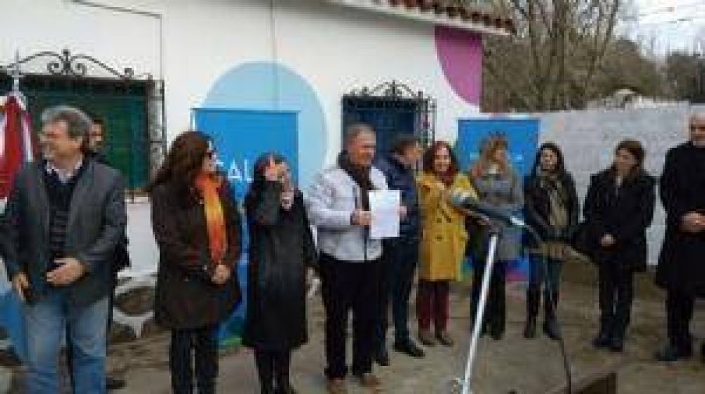 Schiaretti anunci� terminar� la costanera que conectar� a Villa Carlos Paz con Punilla Sur