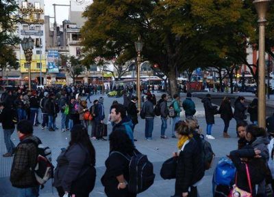 Un paro en el tren Sarmiento complic� a 350.000 usuarios