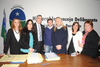 El municipio hizo entrega de escrituras