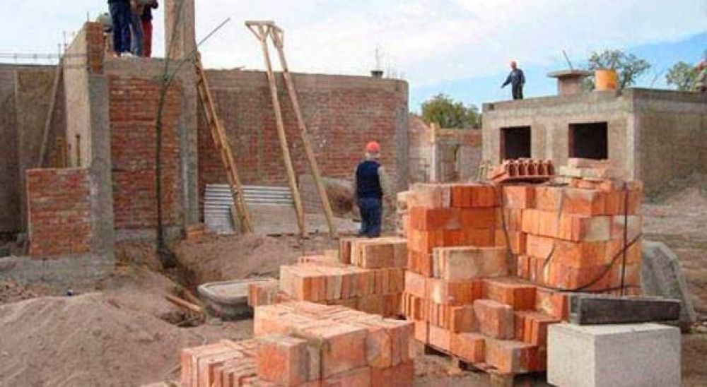 Se desplom� la construcci�n en junio y registr� una ca�da de casi el 20%