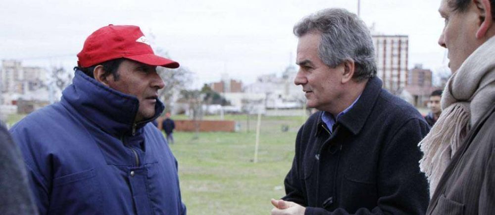 Se formaliz� un acuerdo para la promoci�n del arbolado urbano