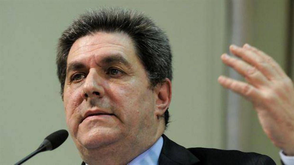 El juez Gemignani denunci� a la prosecretaria que mand� a detener y la vincul� con 