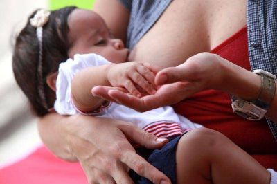 La lactancia materna es la máxima expresión del vínculo madre-hijo
