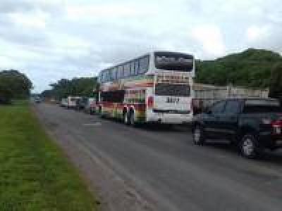 Realizan trabajos de repavimentaci�n en la Ruta Provincial 11