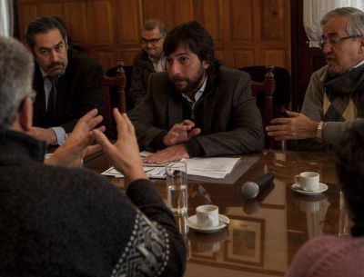 Costello asegur� que inspeccionan las obras privadas