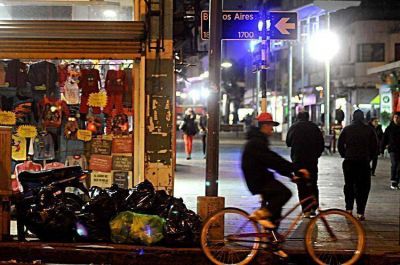 El mal estado de la peatonal San Mart�n dispara quejas