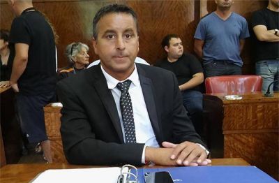  Azcona: �Vicente no est� al tanto de lo que est� pasando en la comuna�