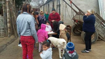 El municipio entreg� kits para instalar energ�a el�ctrica en asentamientos