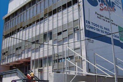 Malestar y repudio entre los m�dicos por la ley en contra del cobro de plus