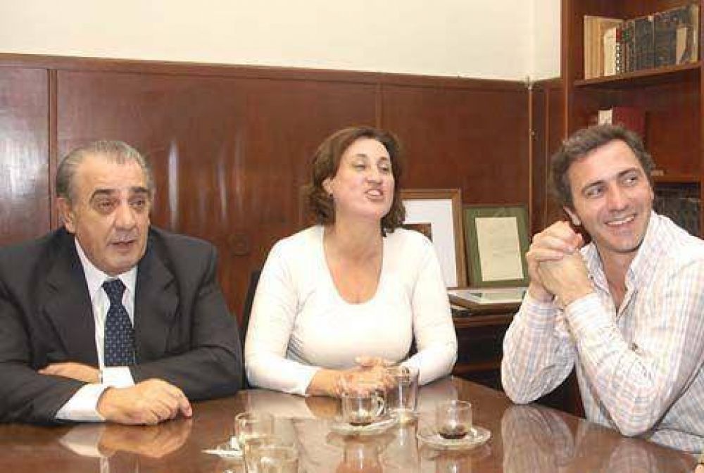 Acuerdo pol�tico con bendici�n ministerial