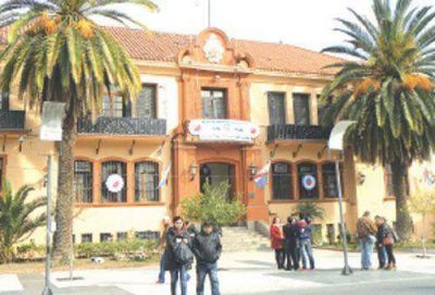 La Provincia anticipa fondos al Municipio para pago de sueldos