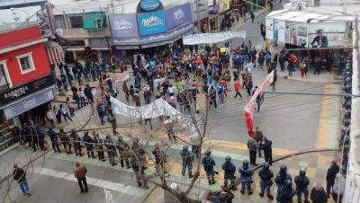 Mor�n bajo protesta, d�a 4