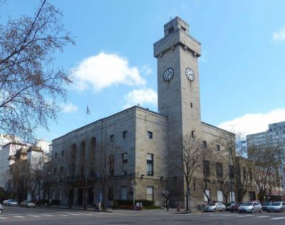 Reconocen que este mes los municipales podr�an cobrar de manera desdoblada