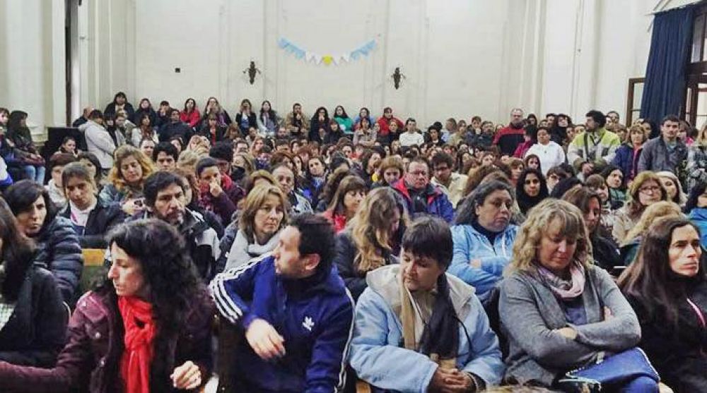 El Suteba local extiende el paro por otras 24 horas
