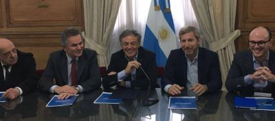 El intendente firm� el Convenio del Programa �Casas de la Producci�n�