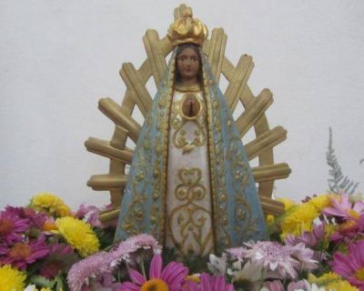 La Virgen no se va: la justicia desestim� la remoci�n de la imagen de Diputados