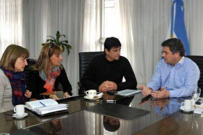 Gasparini pidi� a Provincia la construcci�n de un Servicio de Rehabilitaci�n para el Hospital