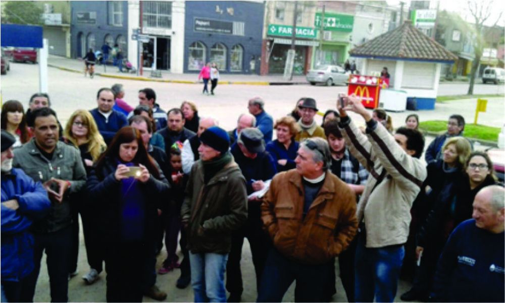 Piden al Intendente Gast�n un pronunciamiento claro sobre su postura