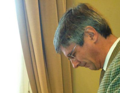 Ongarato firm� convenio con Naci�n para incluir a Esquel en el programa Ciudades para Emprender